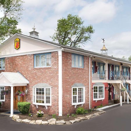 Super 8 By Wyndham Sturbridge Hotel Kültér fotó