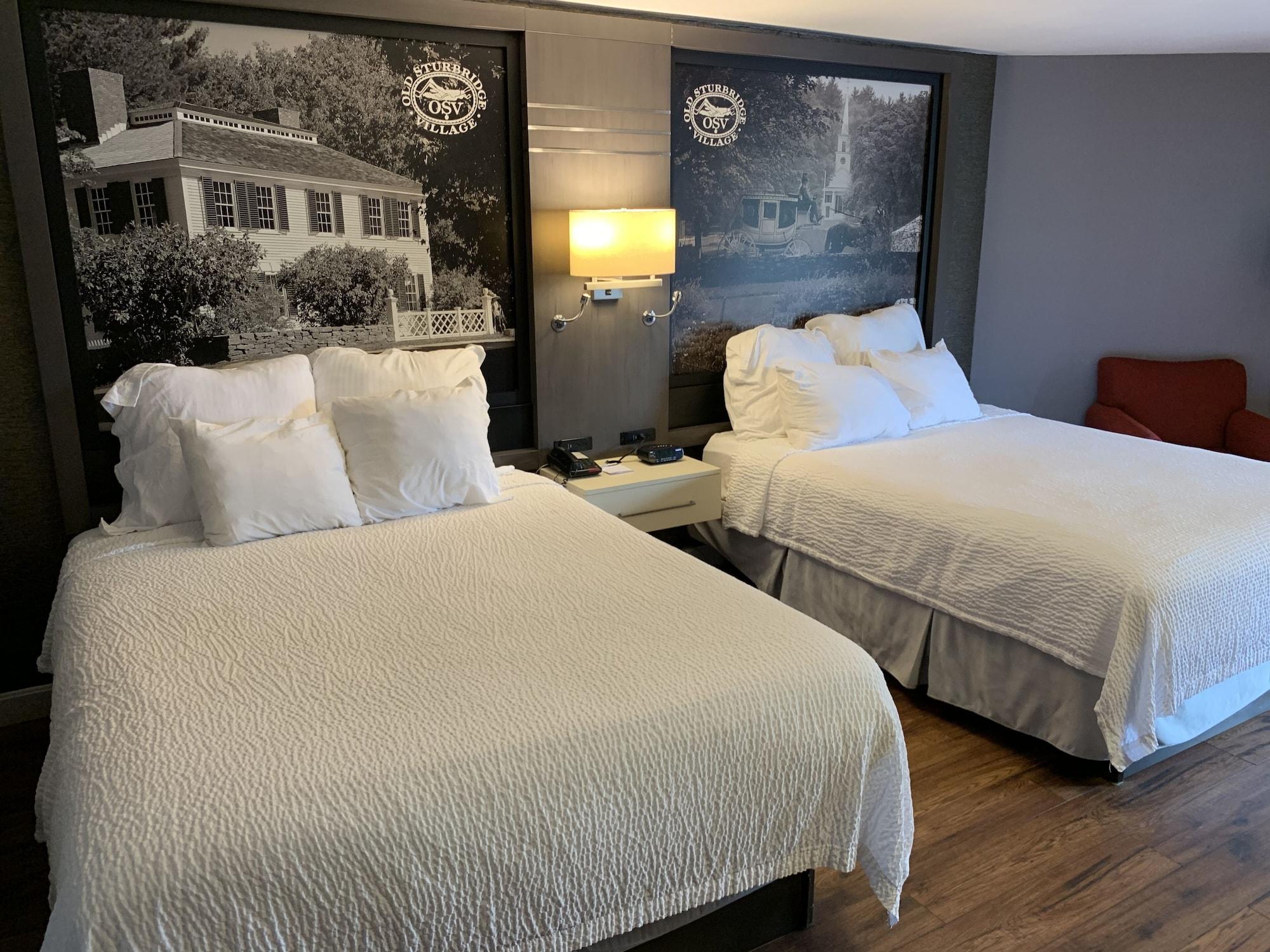 Super 8 By Wyndham Sturbridge Hotel Kültér fotó