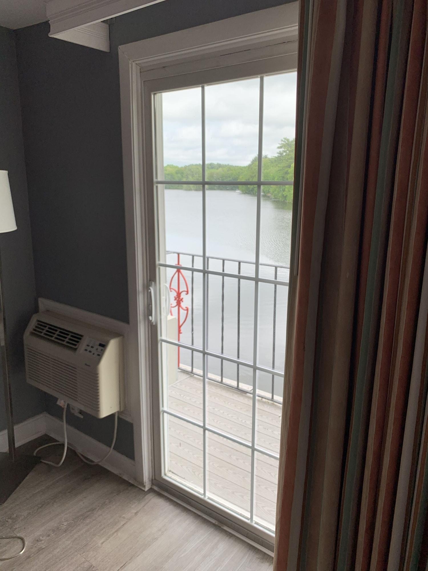 Super 8 By Wyndham Sturbridge Hotel Kültér fotó