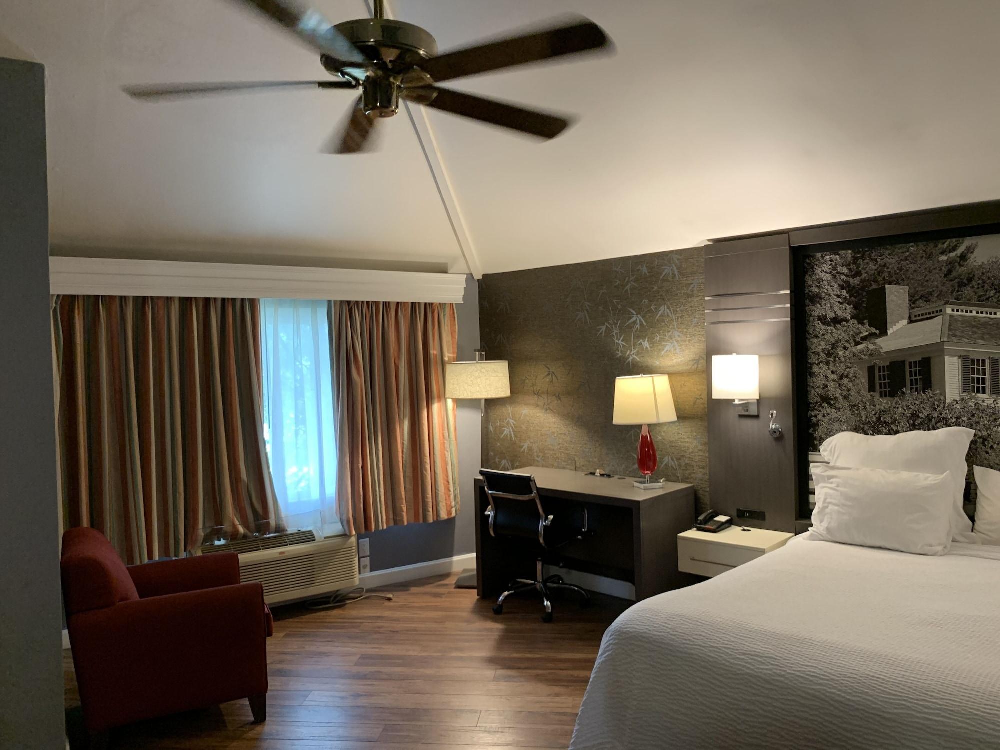 Super 8 By Wyndham Sturbridge Hotel Kültér fotó